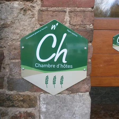 Couettes Et Picotin Bed & Breakfast