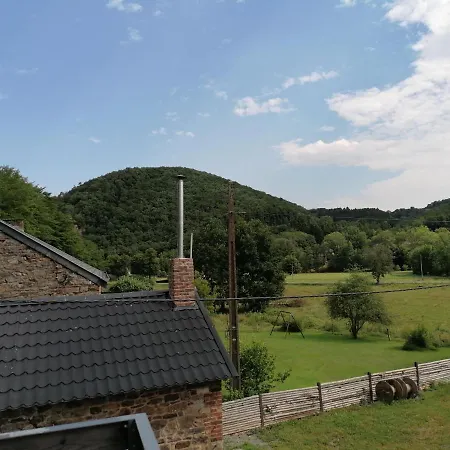 Couettes Et Picotin Bed & Breakfast