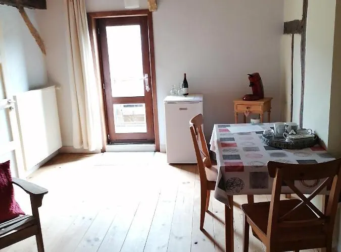 Couettes Et Picotin 3* 더뷔